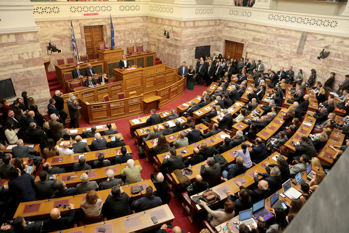 Κοινή συνεδρίαση Ποταμιού-ΔΗΣΥ: H γελοιογραφία, τα γλυκά & η μικρή αίθουσα - εικόνα 4