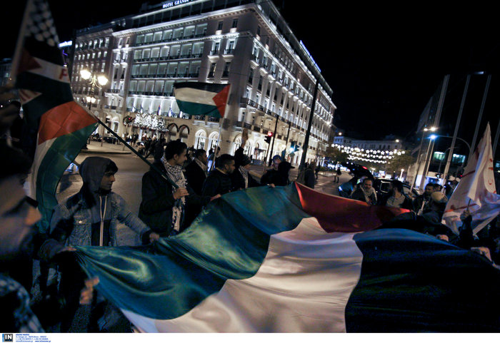 Πορεία Παλαιστινίων προς την Ισραηλινή πρεσβεία στο Ν. Ψυχικό - εικόνα 2