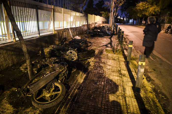 Πρωτοπαλίκαρο του Ν.Μιχαλολιάκου στους συλληφθέντες χούλιγκανς στο Μετς