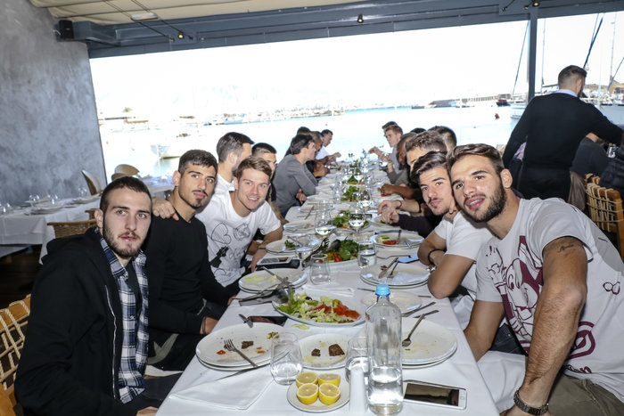 Λεμονής και παίκτες, όλοι τους στο Μικρολίμανο