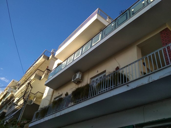 Σοκ: Αστυνομικός σκότωσε την οικογένεια του και αυτοκτόνησε - εικόνα 2
