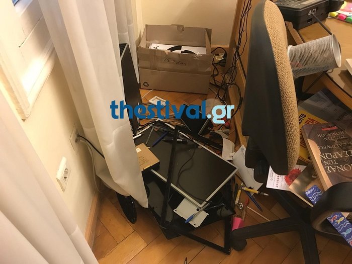 Θεσσαλονίκη: Εφοδος κουκουλοφόρων και στην ΕΣΗΕΜΘ - εικόνα 3