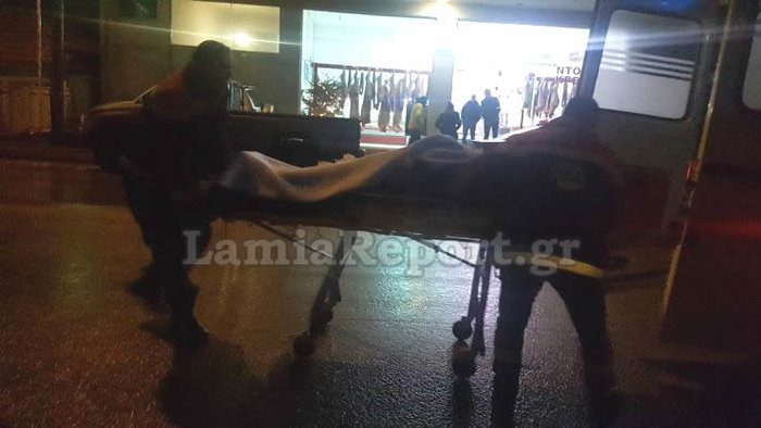 Λαμία: Αυτοκίνητο παρέσυρε μάνα με παιδί στην αγκαλιά της - εικόνα 3