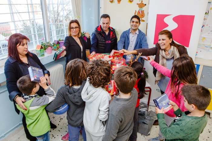 Η ΕΚΟ δωρίζει χαρά και χαμόγελα στα παιδιά