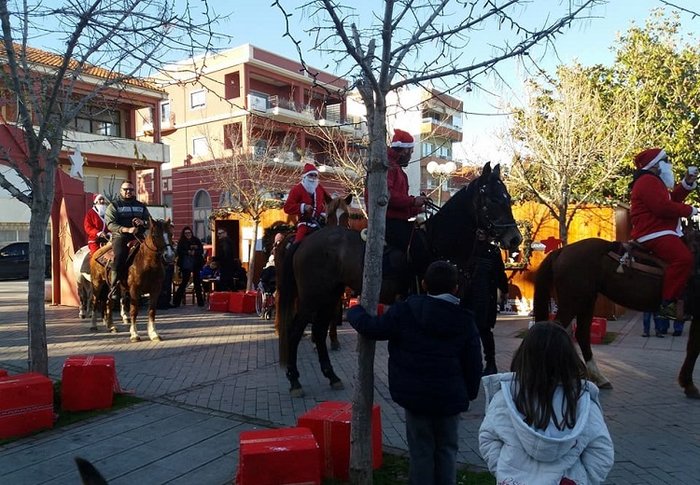 Αγιος Βασίλης με άλογο στην Πρέβεζα