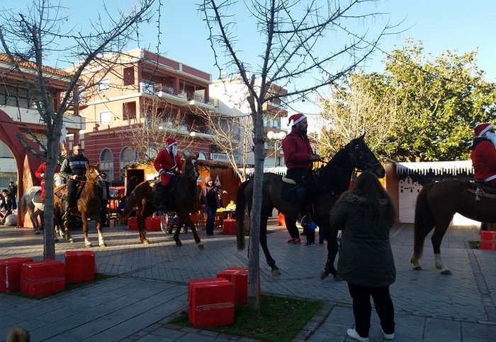 Αγιος Βασίλης με άλογο στην Πρέβεζα - εικόνα 2