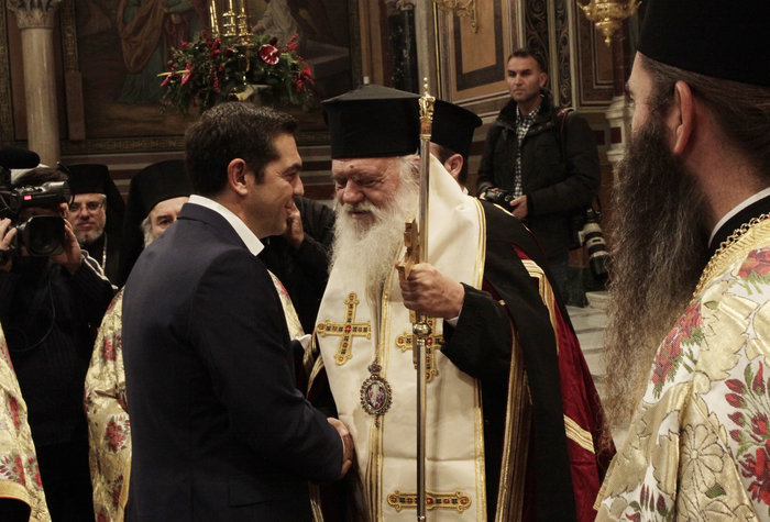 Με χειραψία Τσίπρα - Μητσοτάκη η δοξολογία στη Μητρόπολη - εικόνα 6