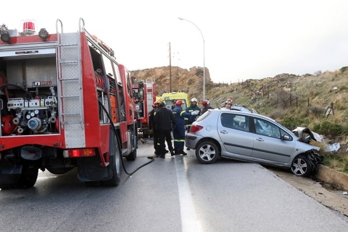 Κρήτη: Εικόνες σοκ από το πολύνεκρο τροχαίο στην Εθνική Οδό - εικόνα 6