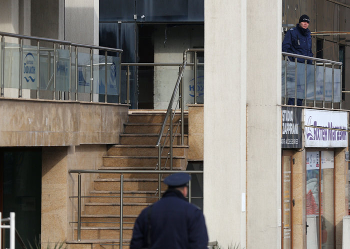 Δολοφόνησαν 49χρονο επιχειρηματία ενώ έμπαινε στο ΙΧ του