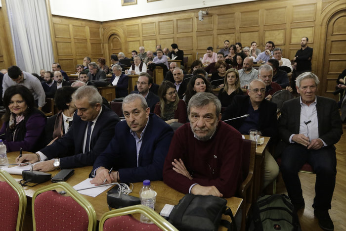 Γκρίνια βουλευτών του ΣΥΡΙΖΑ για τα επιδόματα των τριτέκνων - εικόνα 2