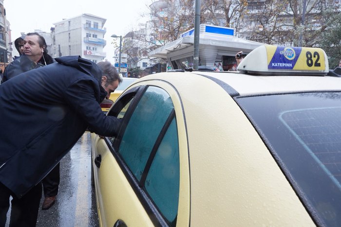Περιοδεία Μητσοτάκη: Εγκλωβισμένη η χώρα στην ύφεση - εικόνα 4