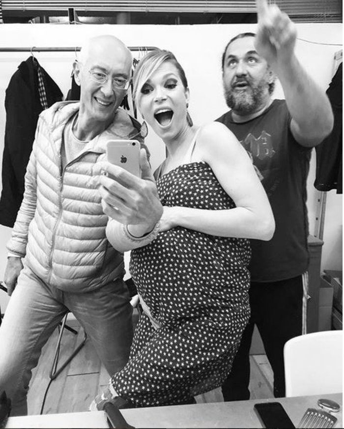 Η φωτογράφηση της εγκυμονούσας Βίκυ Καγιά πριν μπει στο μαιευτήριο