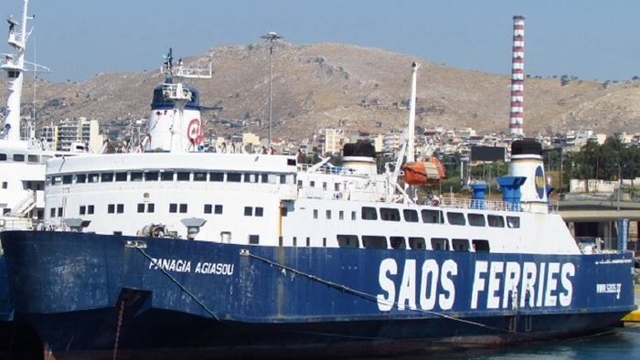 Άλλα δύο πλοία ακυβέρνητα στο Σαρωνικό, πρόβλημα με το «Παναγία Αγιάσου»