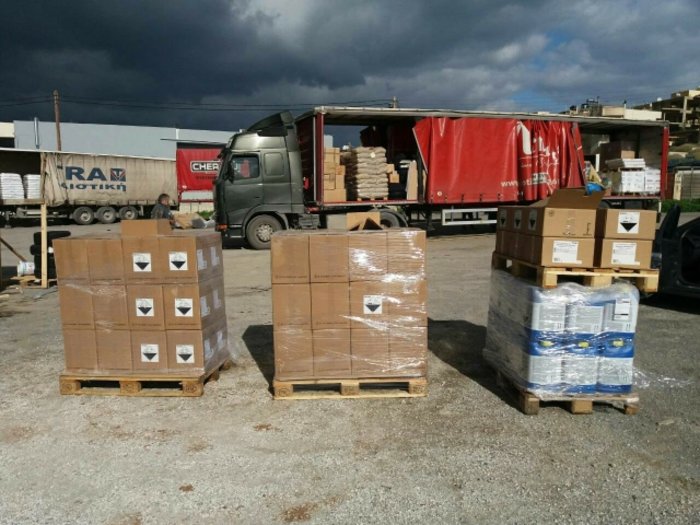 Μπλόκο σε εξαιρετικά επικίνδυνο φορτίο στο λιμάνι του Ηρακλείου (εικόνες)
