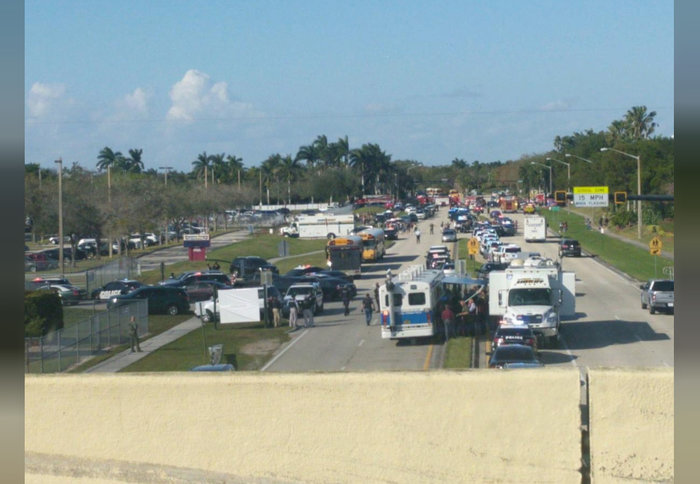 Νέο Κολουμπάιν σε σχολείο της Φλόριντα με 17 νεκρούς - εικόνα 2