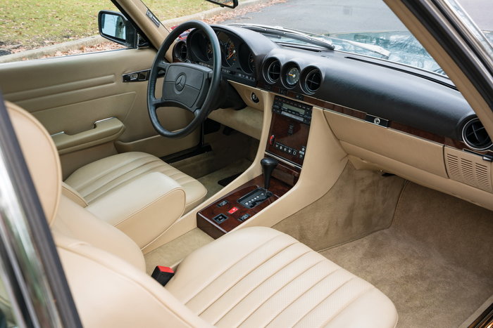 Mercedes Benz SL560: To αυτοκίνητο-απόλυτο ανδρικό όνειρο- σε δημοπρασία - εικόνα 6