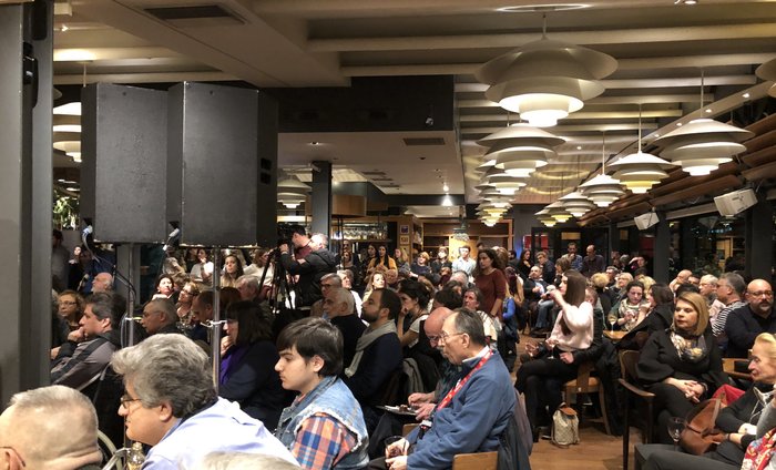 Μαγική βραδιά με Αρλέτα στο Cafe του Public της Πλ. Συνάγματος - εικόνα 5