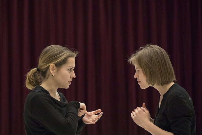 Νέοι χορογράφοι και μουσικοί στο υπόγειο του Μεγάρου - εικόνα 2