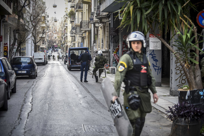 Αστυνομική επιχείρηση για την εκκένωση τριών καταλήψεων - εικόνα 5