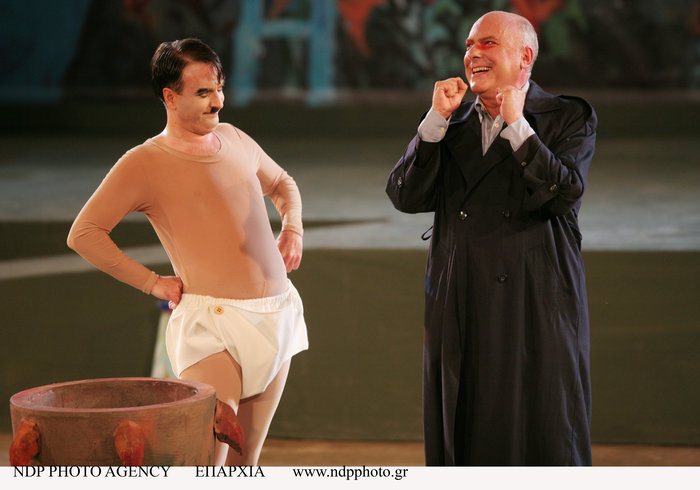 Πέθανε ο δημοφιλής ηθοποιός Χρήστος Σιμαρδάνης - εικόνα 2