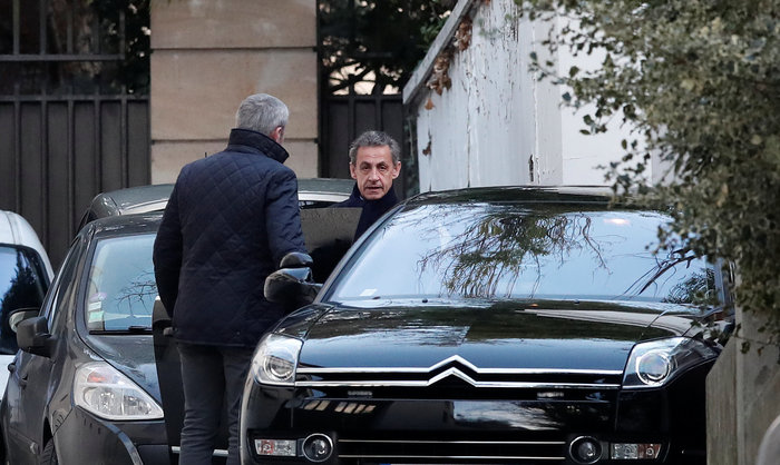 Σαρκοζί στον ανακριτή: «Με συκοφαντούν, έκαναν τη ζωή μου κόλαση»