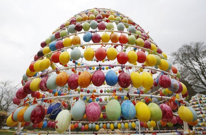 10.000 πασχαλινά αβγά σε κάστρο στη Γερμανία - εικόνα 2