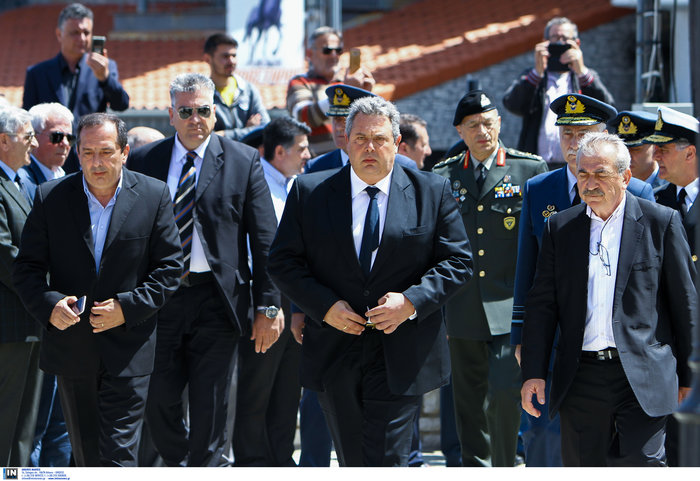 Καρδίτσα: Το τελευταίο αντίο στον σμηναγό Γ. Μπαλταδώρο [φωτό-βίντεο] - εικόνα 12