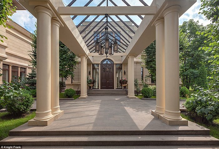 Πολυτελείς βίλες για εύπορους φιλάθλους ενόψει του Mundial στη Μόσχα - εικόνα 4