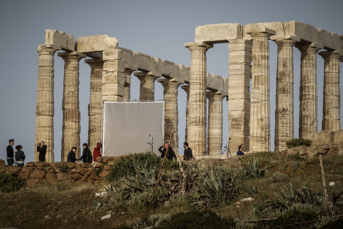 Με Λε Καρέ και «τελευταίο σημείωμα» το νέο σποτάκι του ΣΥΡΙΖΑ