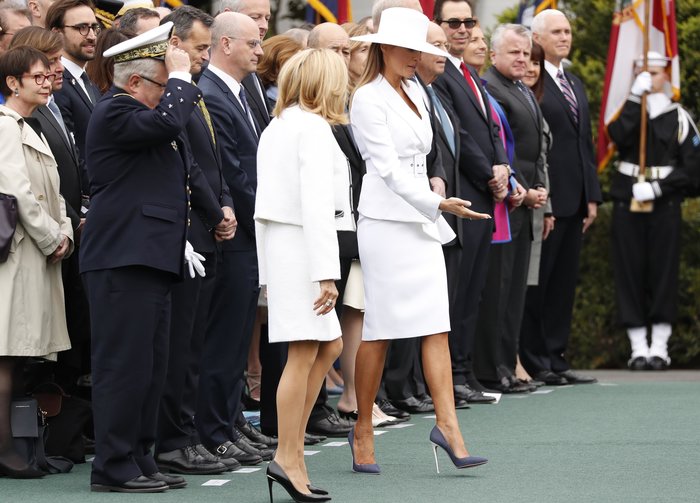 Λευκός Οίκος:Πρωτόκολλο, πορσελάνη, αμερικανική κουζίνα στο επίσημο δείπνο - εικόνα 2