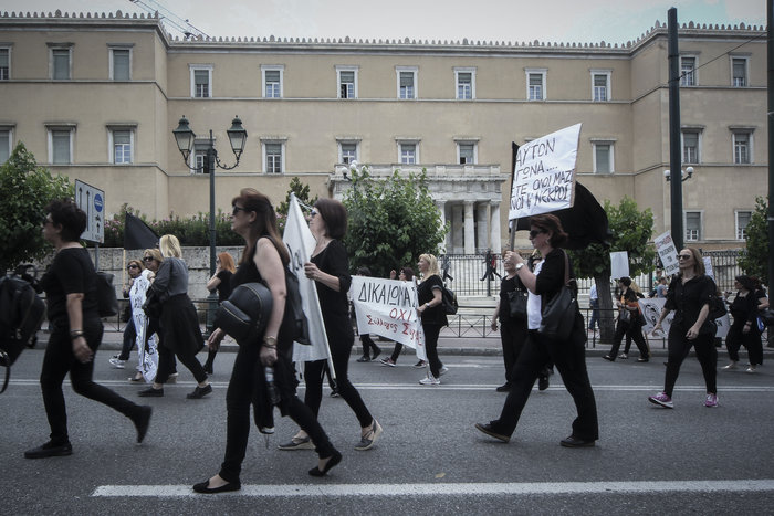 Διαμαρτυρία χήρων στρατιωτικών για τις συντάξεις - εικόνα 11