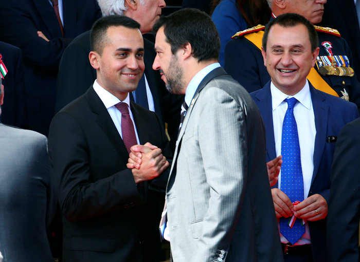Eπίσημη... πρώτη της κυβέρνησης Κόντε με παρέλαση  [Εικόνες] - εικόνα 2