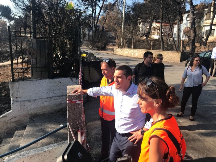 Μάτι: Στα καμένα με μια εβδομάδα καθυστέρηση ο Αλέξης Τσίπρας [φωτό] - εικόνα 6