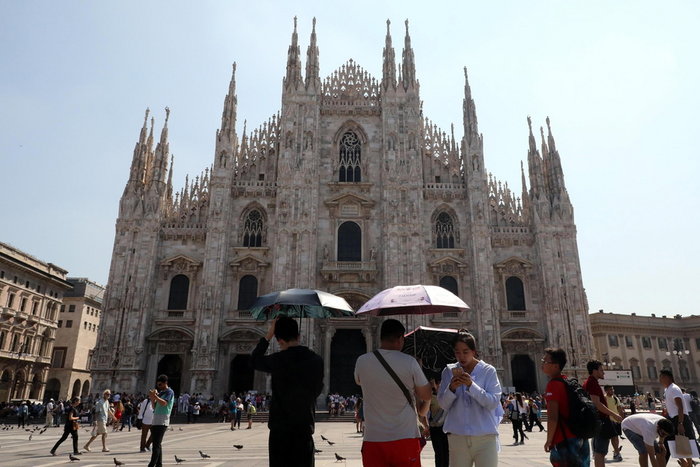 Καύσωνας πλήττει την Ιταλία και τη Γαλλία