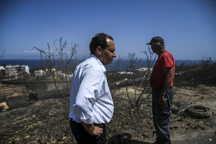 Η αιφνιδιαστική επίσκεψη-Το Μαξίμου επιστρέφει την κατηγορία ένα μήνα μετά - εικόνα 2