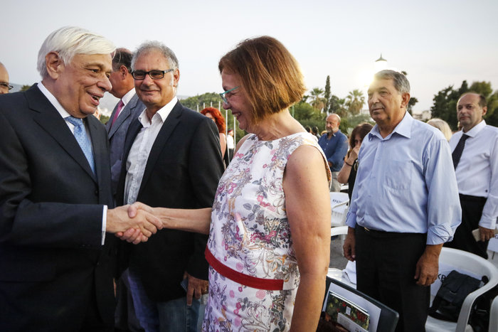 Η Υπουργός με τον πρόεδρο της Δημοκρατίας