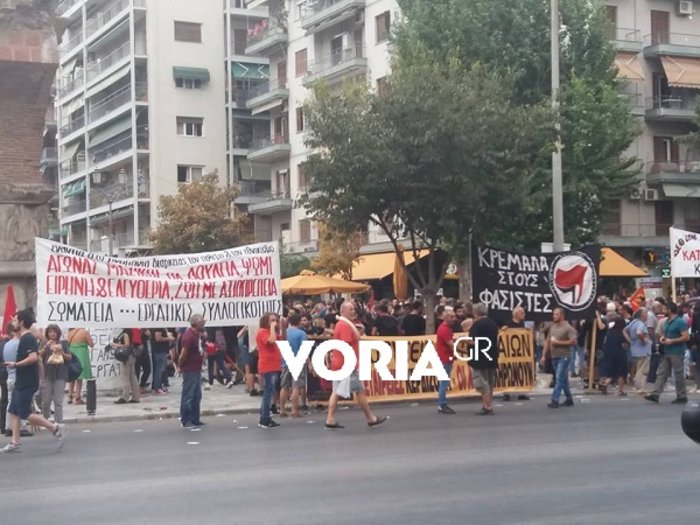 Ενταση και επεισόδια στα συλλαλητήρια της Θεσσαλονίκης - εικόνα 10
