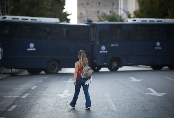 Ενταση και επεισόδια στα συλλαλητήρια της Θεσσαλονίκης - εικόνα 14