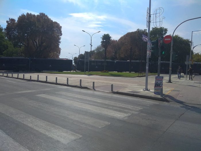 Ενταση και επεισόδια στα συλλαλητήρια της Θεσσαλονίκης - εικόνα 18