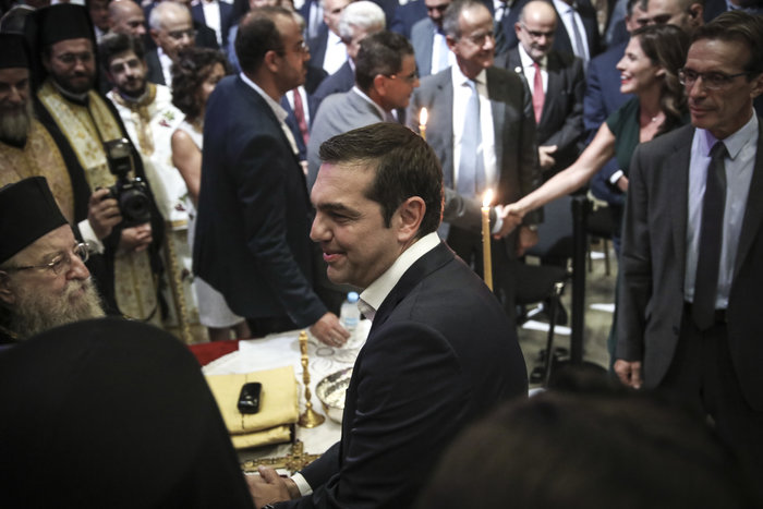 Στο Βελλίδειο ο Αλέξης Τσίπρας με καθυστέρηση η ομιλία του (φωτό - βίντεο) - εικόνα 2