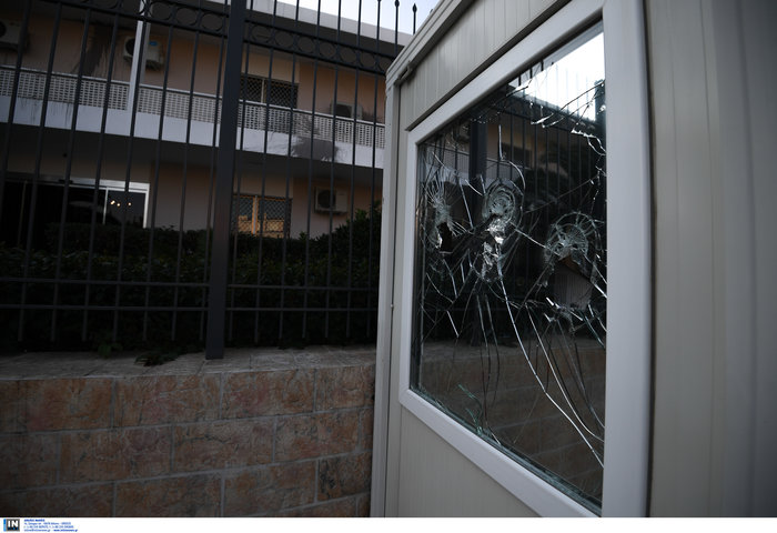 Επίθεση Ρουβίκωνα: ΕΔΕ μετά τον σάλο με τον φρουρό στην πρεσβεία του Ιράν - εικόνα 6