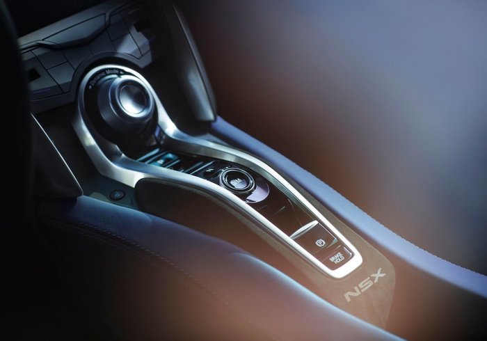Τι αλλάζει στο ανανεωμένο Honda NSX - εικόνα 4
