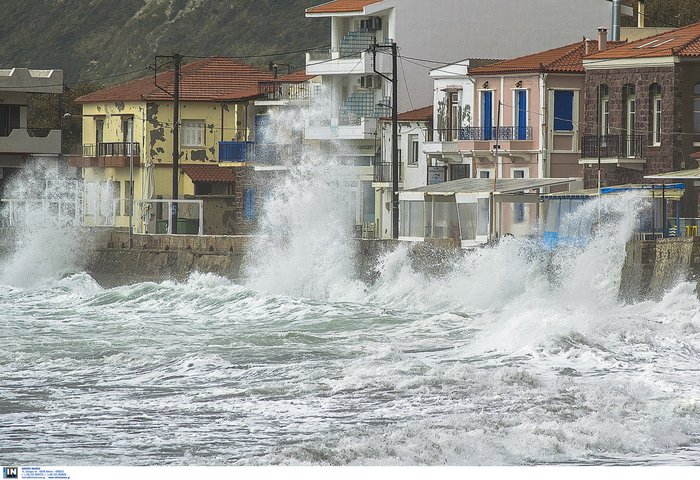 Δαμάζοντας τον «Ζορμπά» - Εντυπωσιακές φωτογραφίες
