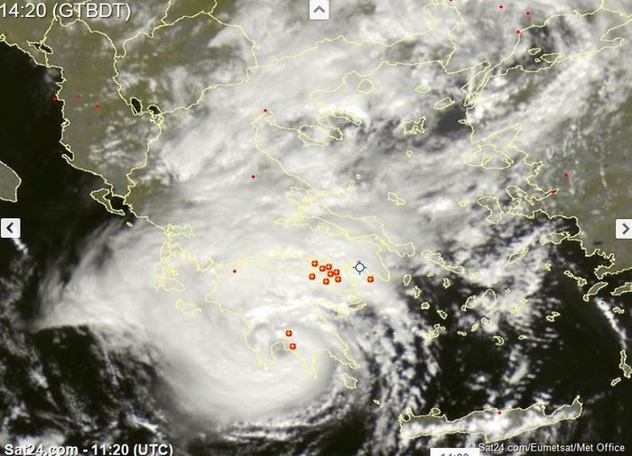 Σε ρυθμό «Ζορμπά» η χώρα - Ισχυρές καταιγίδες και άνεμοι 10 μποφόρ