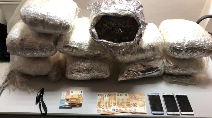Εφοδος σε σπίτι αποκάλυψε 20 κιλά χασίς στην Κρήτη