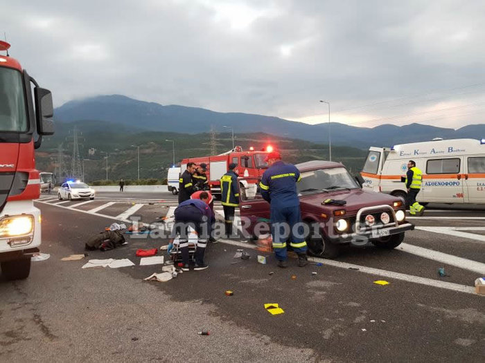 Θανατηφόρο τροχαίο στη Λαμία με νεκρό και δύο τραυματίες - εικόνα 2