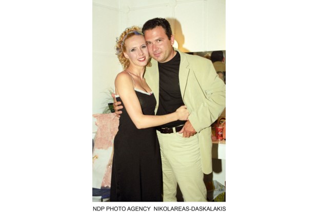 Poios Einai O Prwhn Antras Ths Papoylia Pateras Ths Korhs Ths People Amp Style Eidhseis