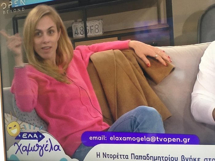 Ποια τόλμησε και βγήκε στην τηλεόραση χωρίς μακιγιάζ; - εικόνα 2
