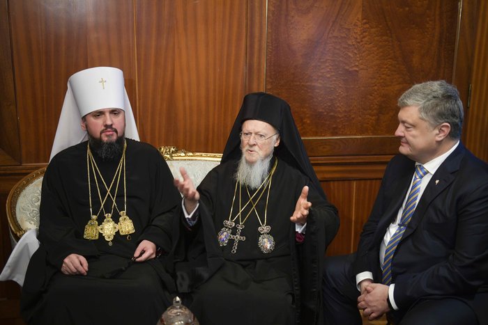 Αυτοκέφαλη η Ουκρανική Εκκλησία με υπογραφή Βαρθολομαίου - εικόνα 5