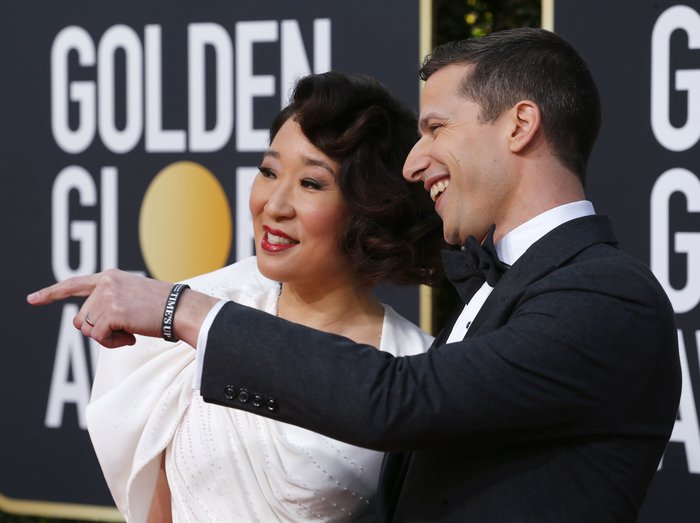 Sandra Oh Andy Samberg, οι παρουσιαστές της βραδιάς.